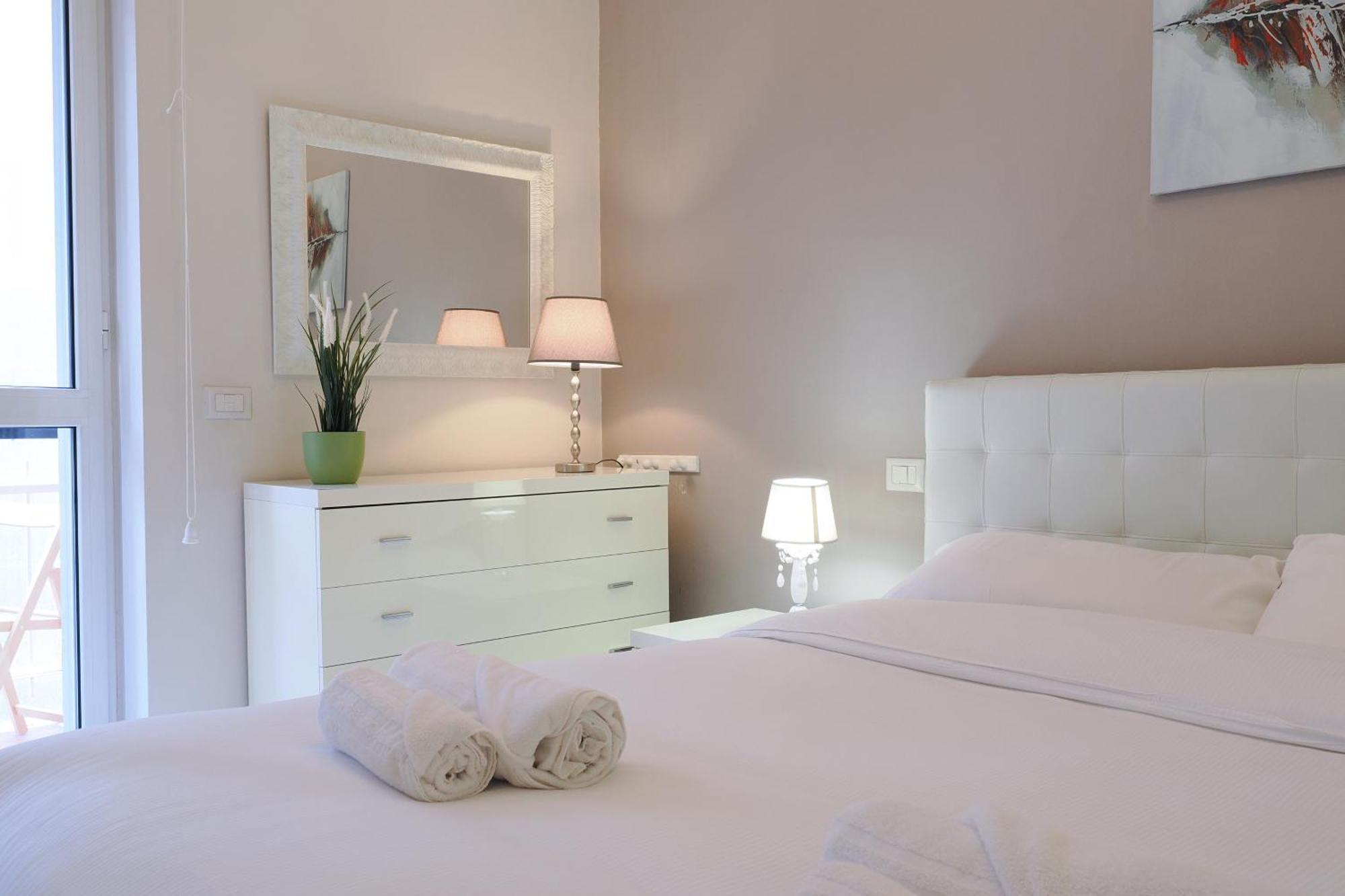 Appartement Primopiano - Zumbini B à Milan Extérieur photo