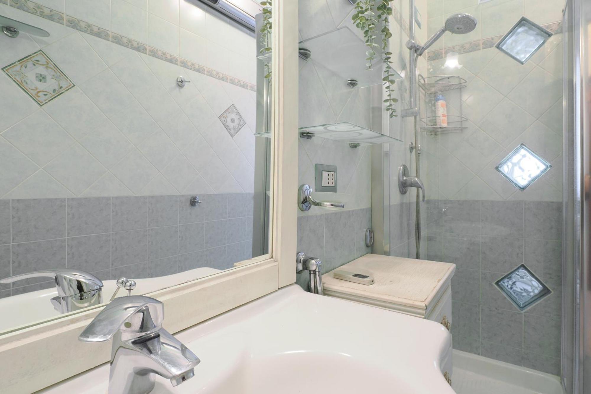 Appartement Primopiano - Zumbini B à Milan Extérieur photo